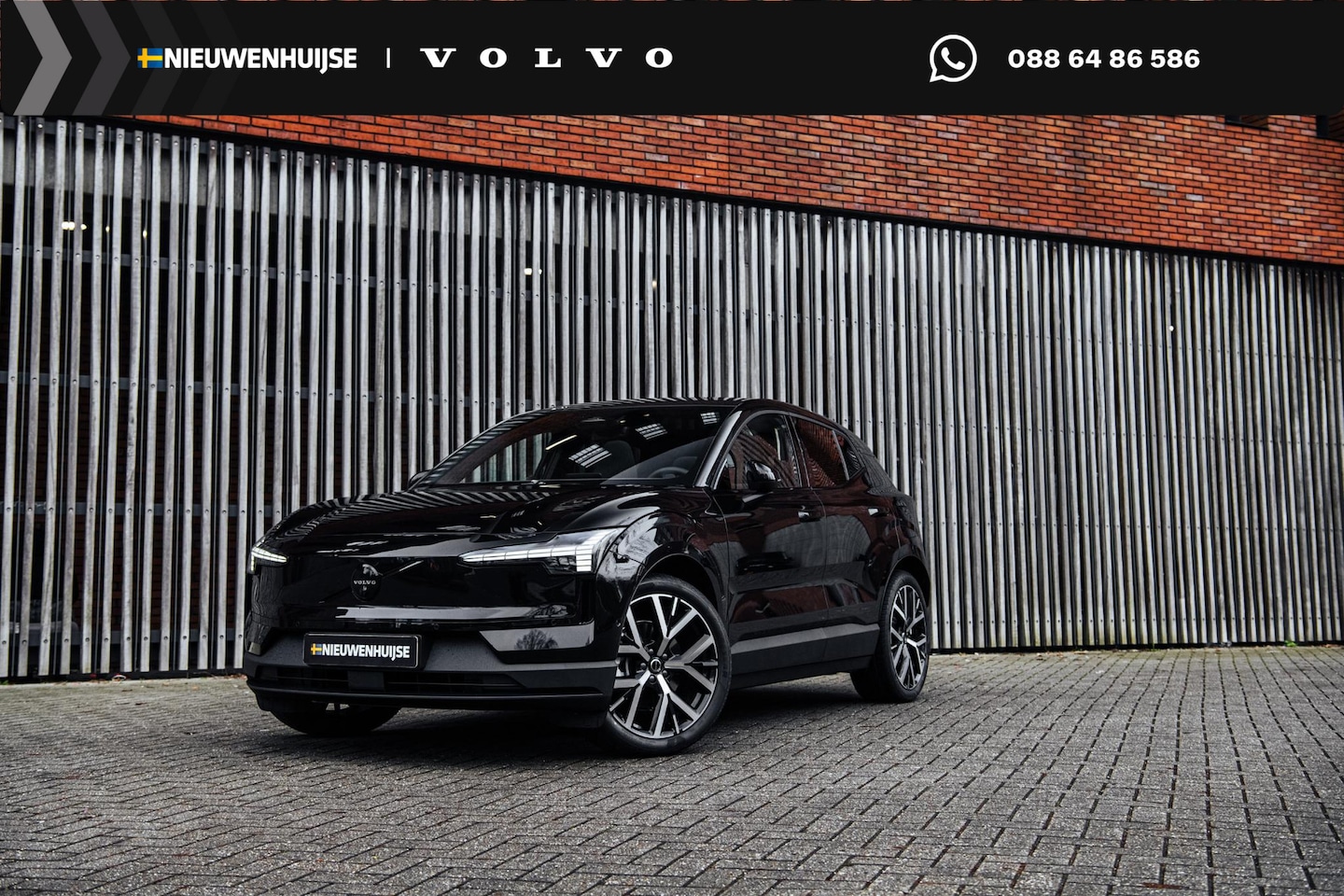 Volvo EX30 - Single Motor Extended Range Ultra 69 kWh Black Edition | Trekhaak | Stoel en Stuurverwarmi - AutoWereld.nl