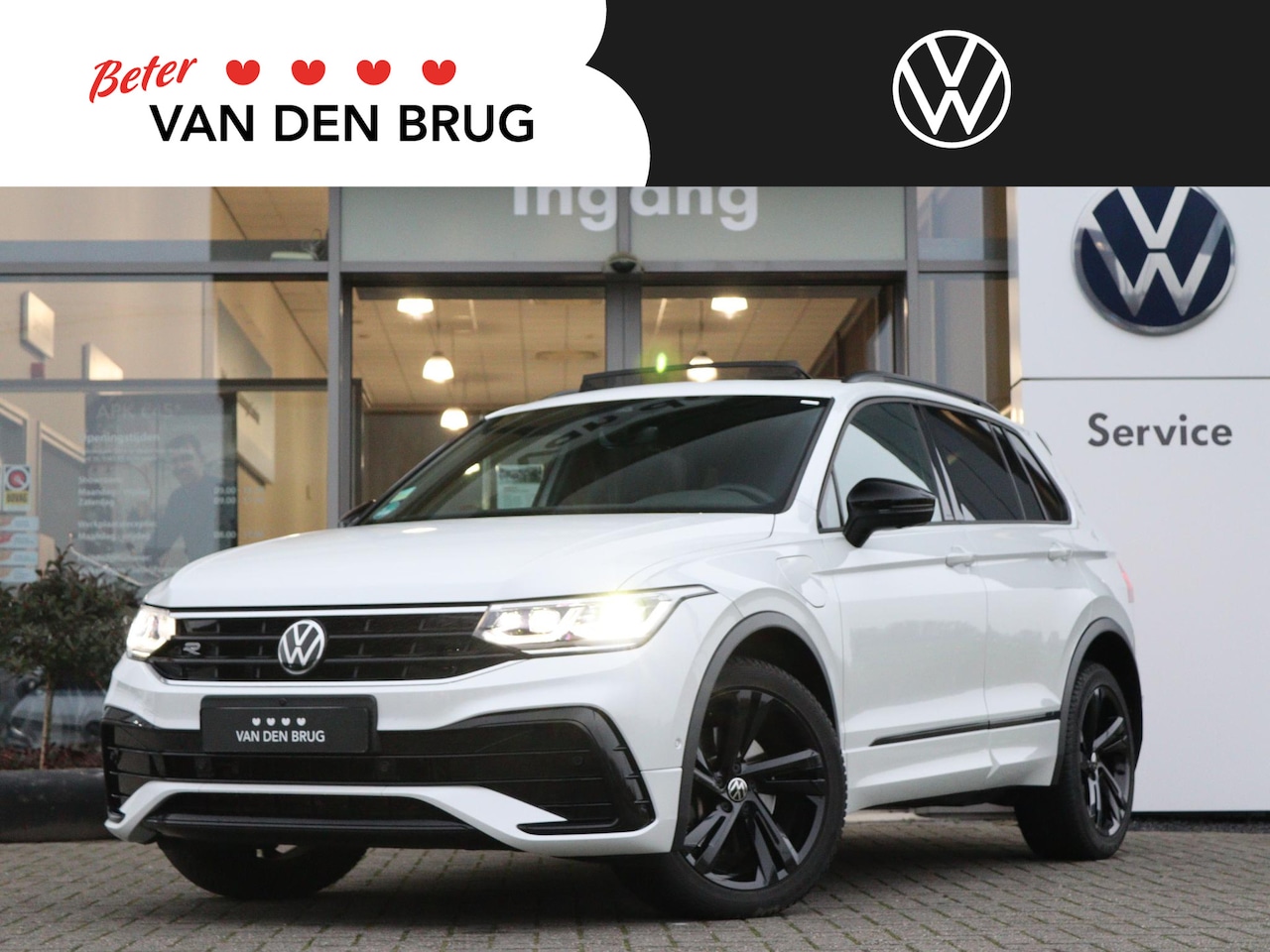 Volkswagen Tiguan - 1.4 TSI 245 pk DSG eHybrid R-Line | Panorama dak | LEDER | Oryx White | IQ Light | 360 Cam - AutoWereld.nl