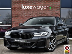 BMW 5-serie - 530e xDrive M-Sport Pano ACC H/K HUD Comf-zetels DAB