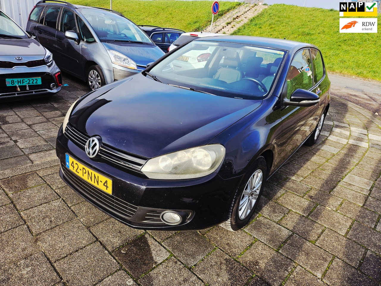 Volkswagen Golf - 1.6 TDI Comfortline BlueMotion 1.6 TDI Comfortline BlueMotion - AutoWereld.nl