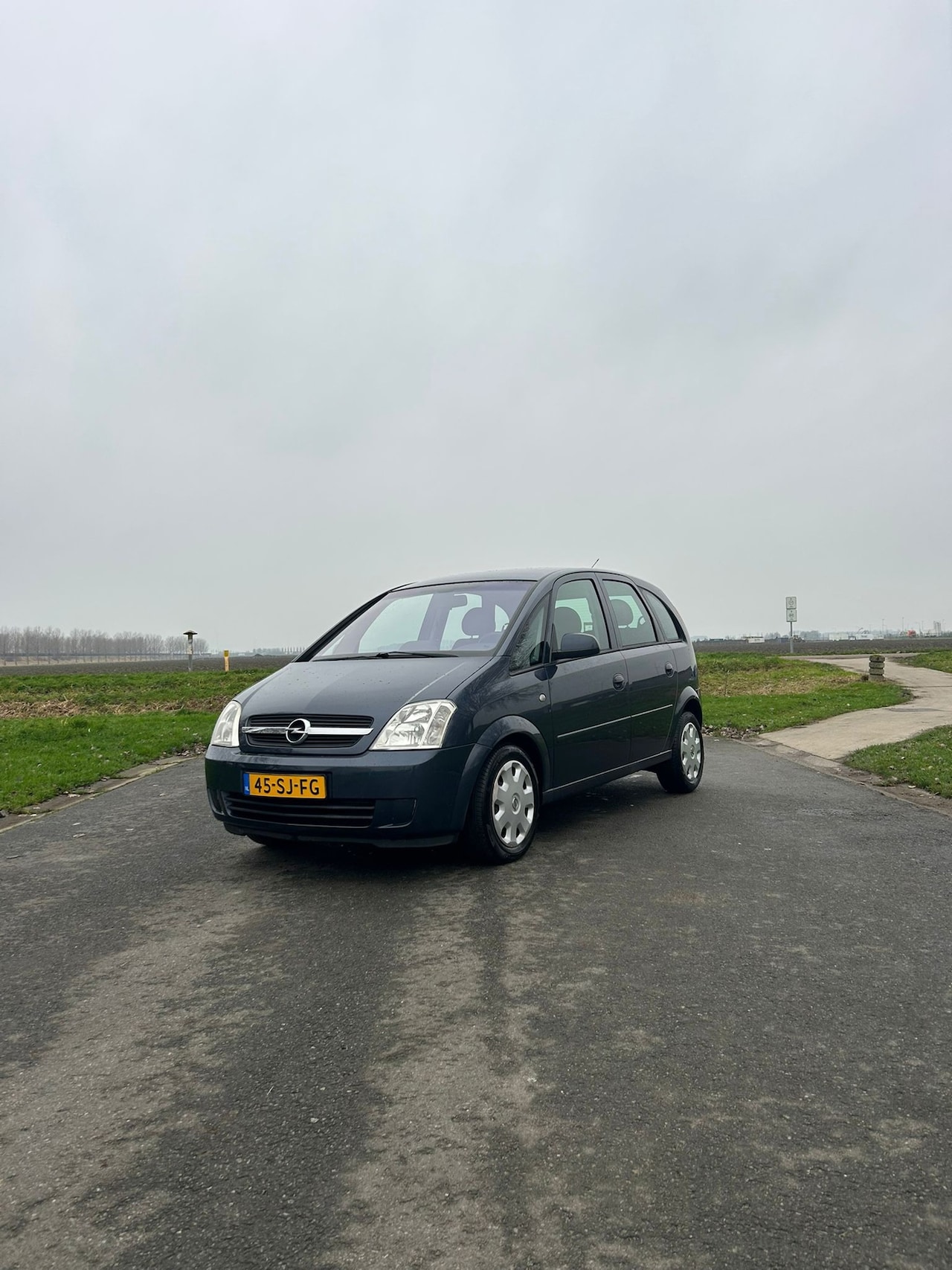 Opel Meriva - 1.6-16V Executive 1.6-16V Executive - AutoWereld.nl