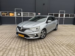 Renault Mégane Estate - 1.3 TCe Intens cruise-pdc-led-bluetooth