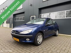 Peugeot 206 - 1.4 XT/Automaat/Apk/Airco/Nette auto