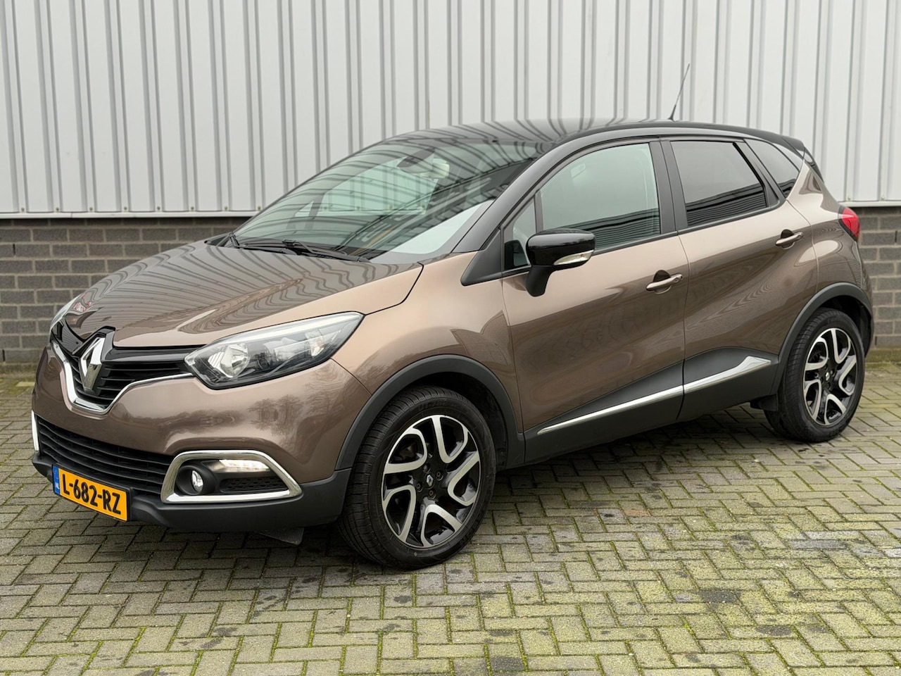 Renault Captur - 0.9 TCe Dynamique |Navi|CruiseCtrl|Airco|Keyless|Start/Stop| - AutoWereld.nl