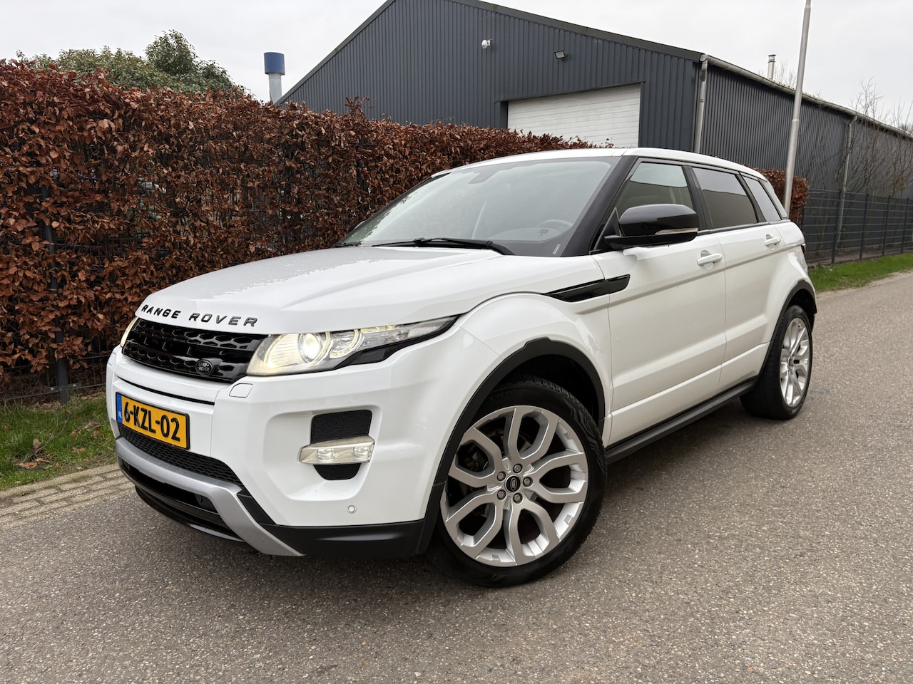 Land Rover Range Rover Evoque - 2.2 TD4 4WD Dynamic / AUTOMAAT / NAVI / PANORAMADAK / 183dkm! NAP! - AutoWereld.nl