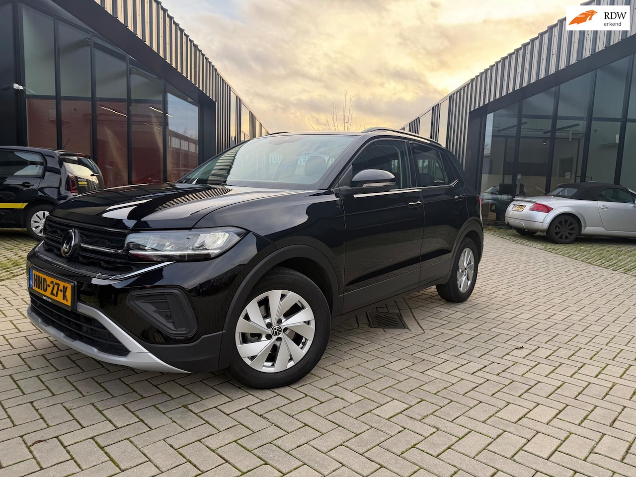 Volkswagen T-Cross - 1.0 TSI Life Edition DSG Clima Camera - AutoWereld.nl