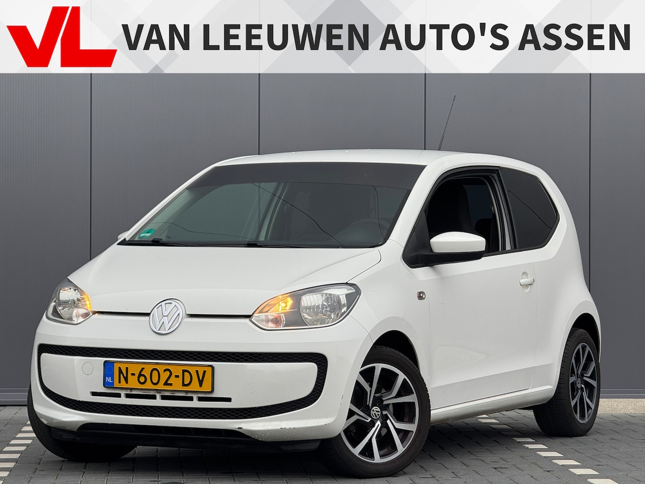 Volkswagen Up! - 1.0 move | Airco | LM Wielen - AutoWereld.nl