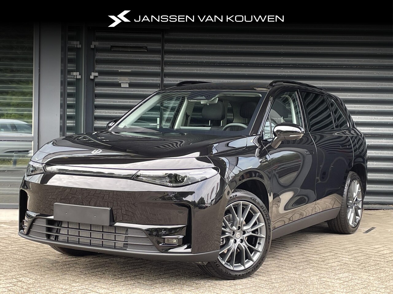 Leapmotor C10 - REEV Design 28.4 kWh REEV Design 28.4 kWh - AutoWereld.nl