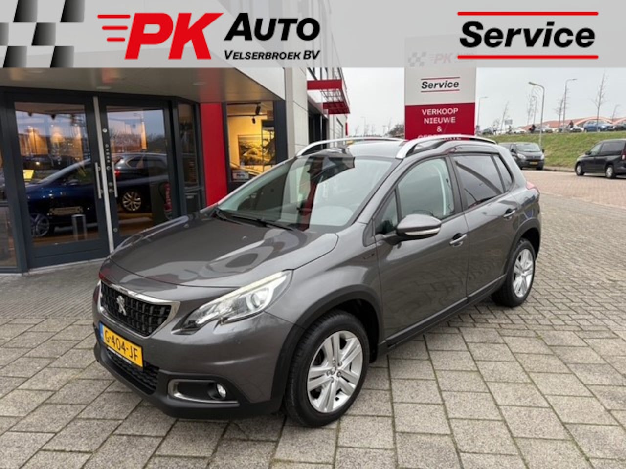 Peugeot 2008 - 1.2 PureTech Signature | Navi | Cruise | 11.221 km Dealeronderhouden - AutoWereld.nl