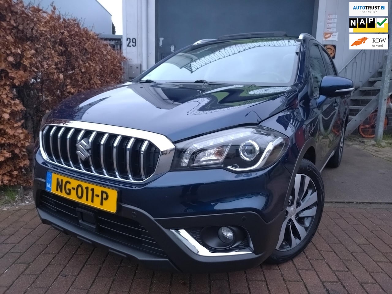 Suzuki S-Cross - 1.0 Boosterjet High Executive 1.0 Boosterjet High Executive - AutoWereld.nl