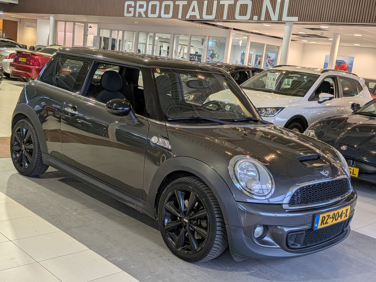 MINI Cooper S - Mini 1.6 Pepper Airco, Stuurbekrachtiging - AutoWereld.nl