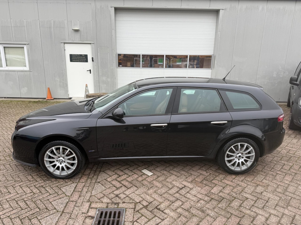Alfa Romeo 159 Sportwagon - 1.8 mpi Business 1.8 mpi Business - AutoWereld.nl