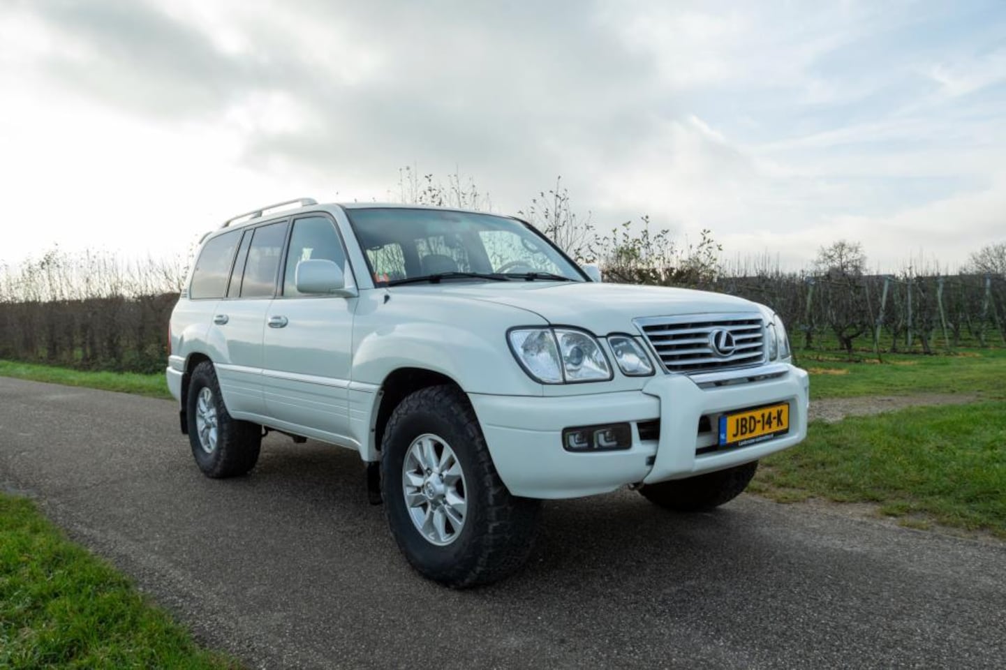 Lexus LX - 470 7 per. - AutoWereld.nl