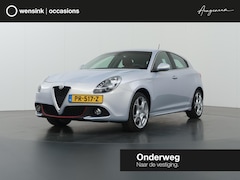 Alfa Romeo Giulietta - 1.4 Turbo MultiAir Super | Trekhaak | Navigatie | Bose | Lederen Bekleding | Climate Contr