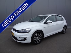 Volkswagen e-Golf - | WARMTEPOMP | NAVI | | CRUISE | NL AUTO