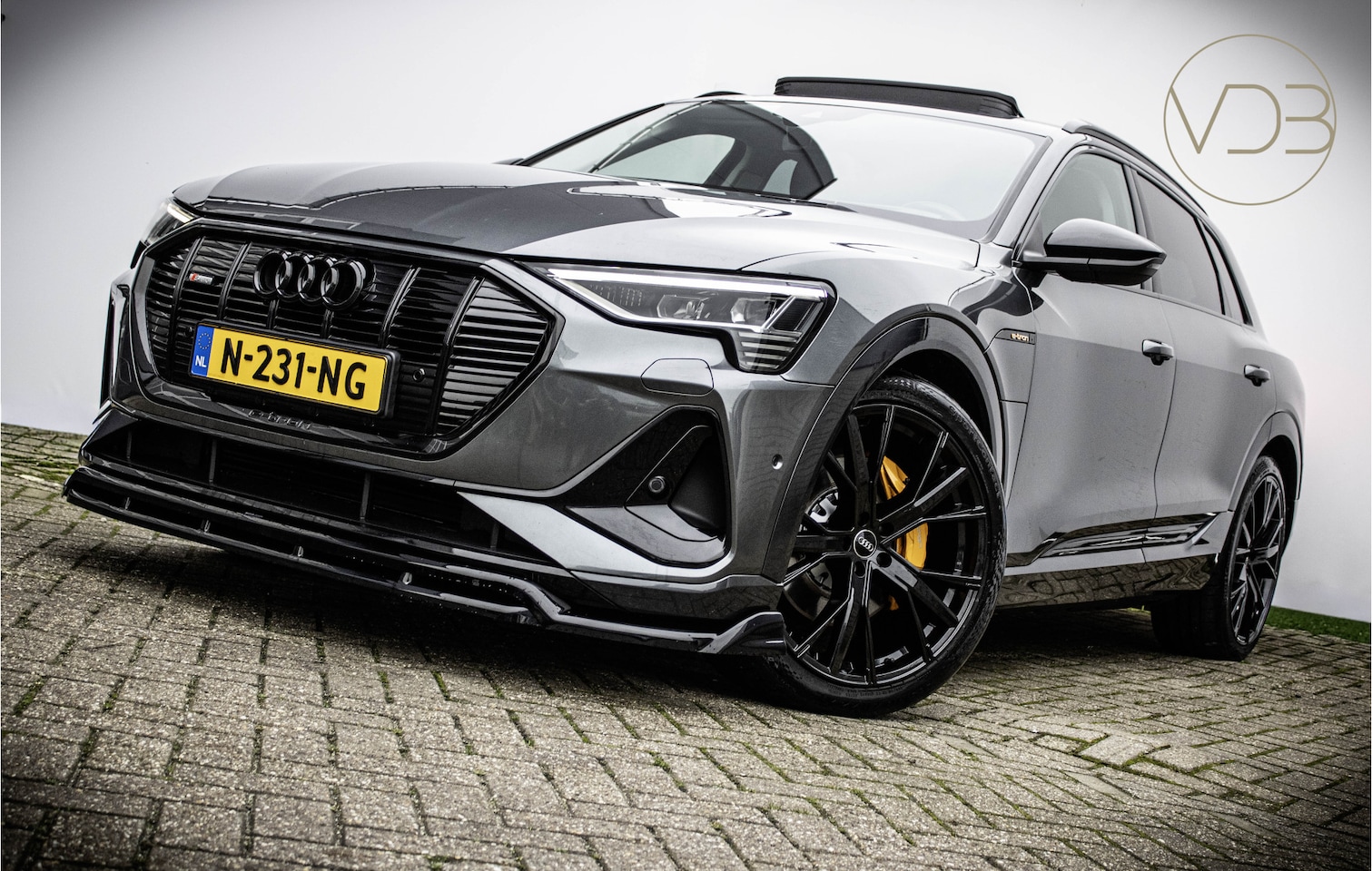 Audi e-tron - 50 SOH 93% Quattro S-Line 22inch Camera B&O Nachtzicht - AutoWereld.nl