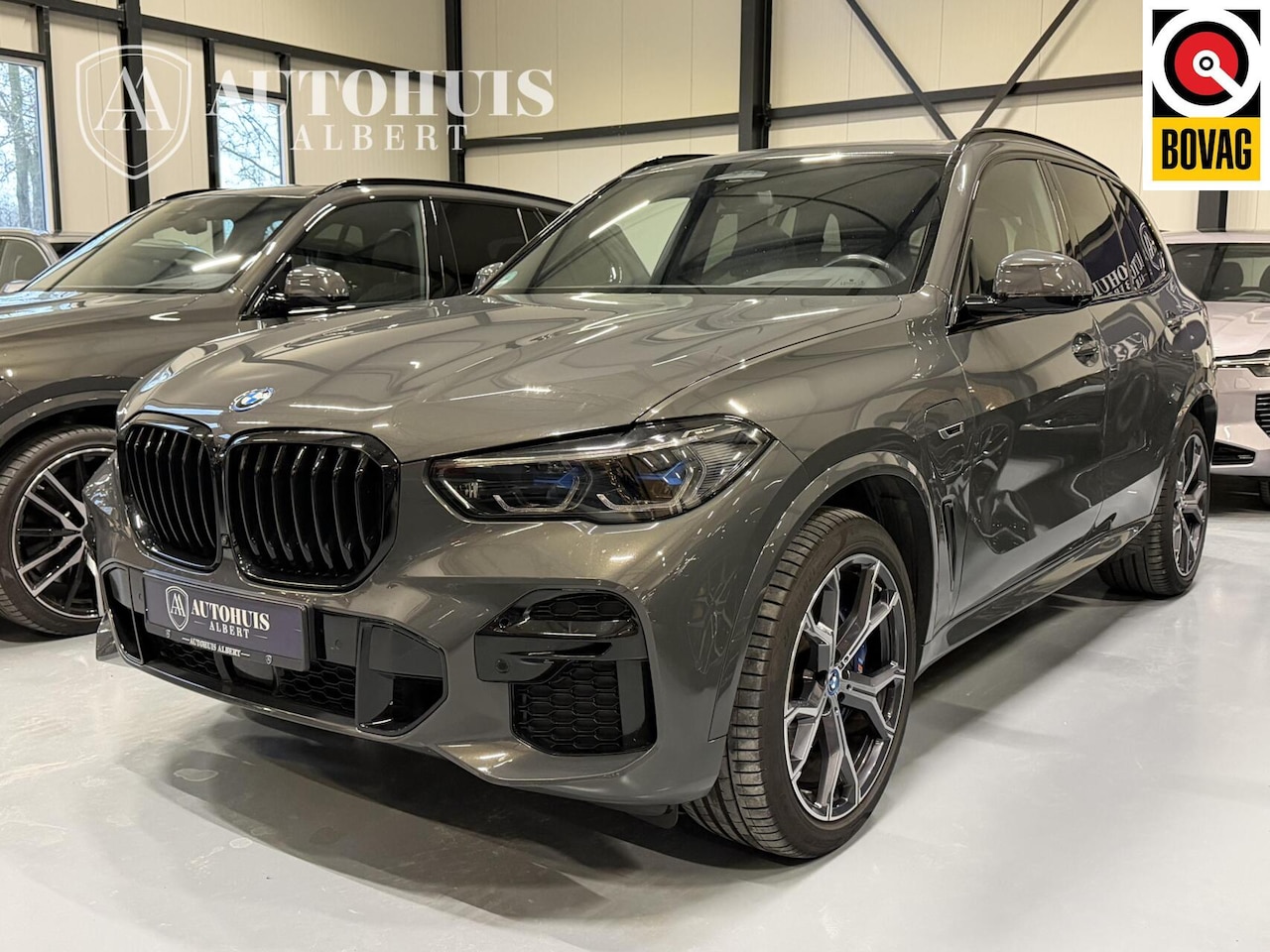 BMW X5 - xDrive45e M-Sport Dravit B&W Massage Carbon Merino - AutoWereld.nl