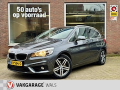 BMW 2-serie Active Tourer - 218i M Sport | Automaat | Airco | Stoelverwarming | Lane Assist | Velgen | PDC