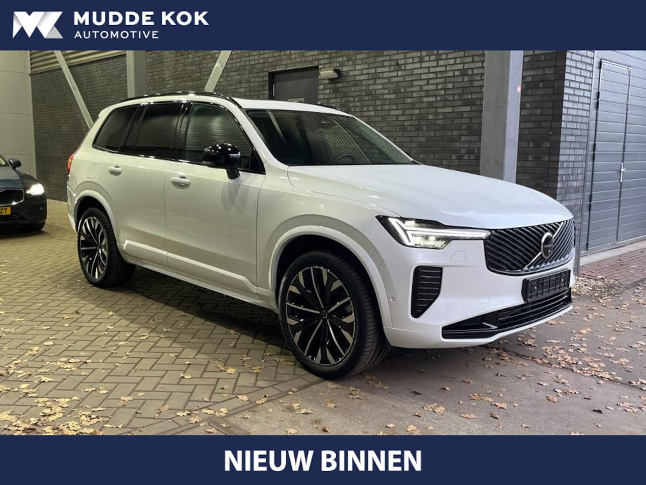 Volvo XC90 - T8 Plug-in hybrid Ultra Dark | FACELIFT | Luchtvering | Head-Up | 360° Camera | ACC | Stoe - AutoWereld.nl