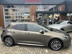 Toyota Corolla - 2.0 Hybrid 200 Dynamic 5-drs A/T