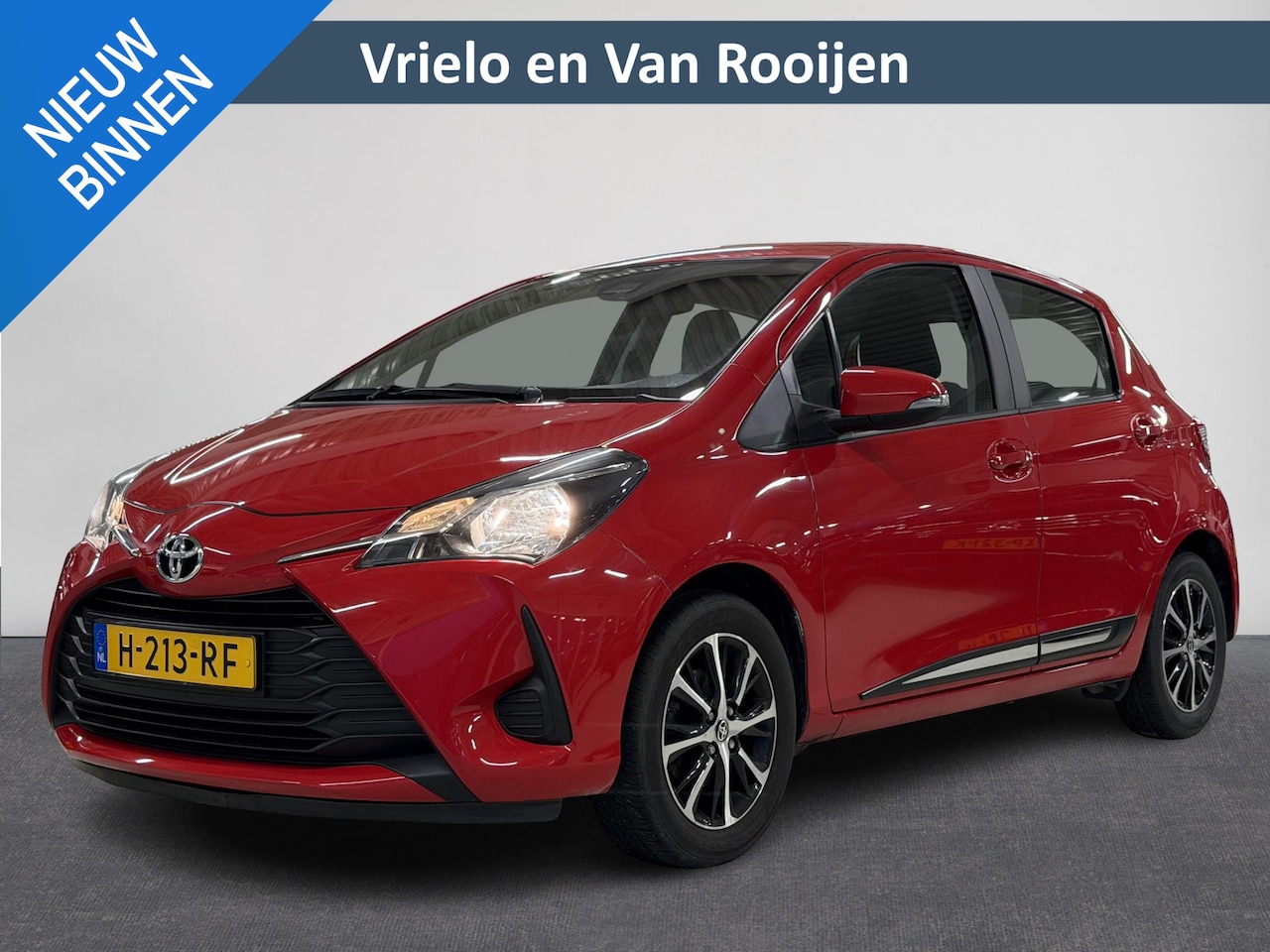 Toyota Yaris - 1.0 VVT-i Connect 1.0 VVT-i Connect - AutoWereld.nl