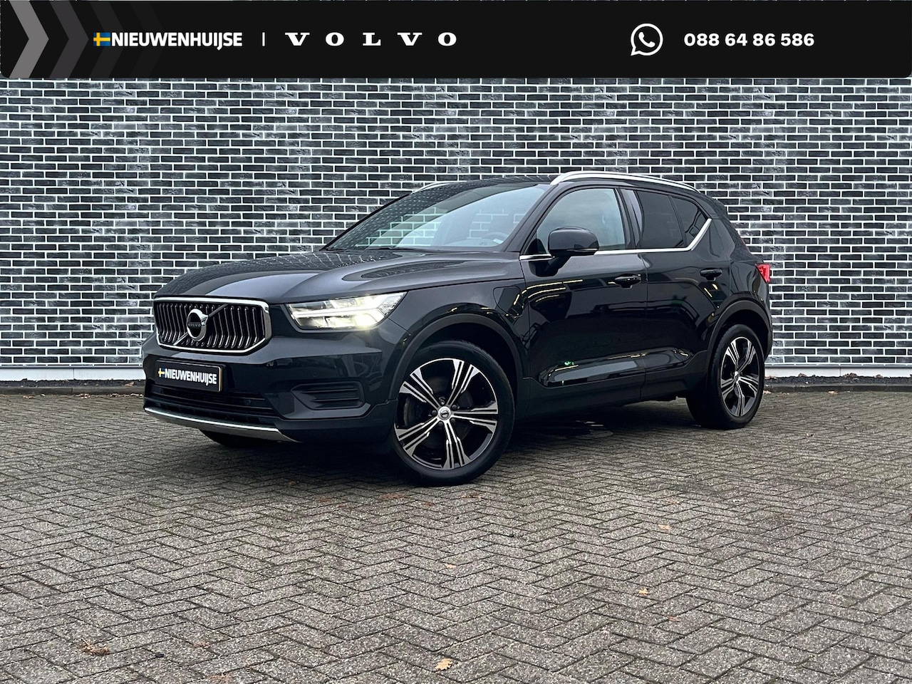 Volvo XC40 - T5 Aut. Recharge Inscription | Leder | Verwarmbare voorstoelen en stuurwiel | Camera | Par - AutoWereld.nl