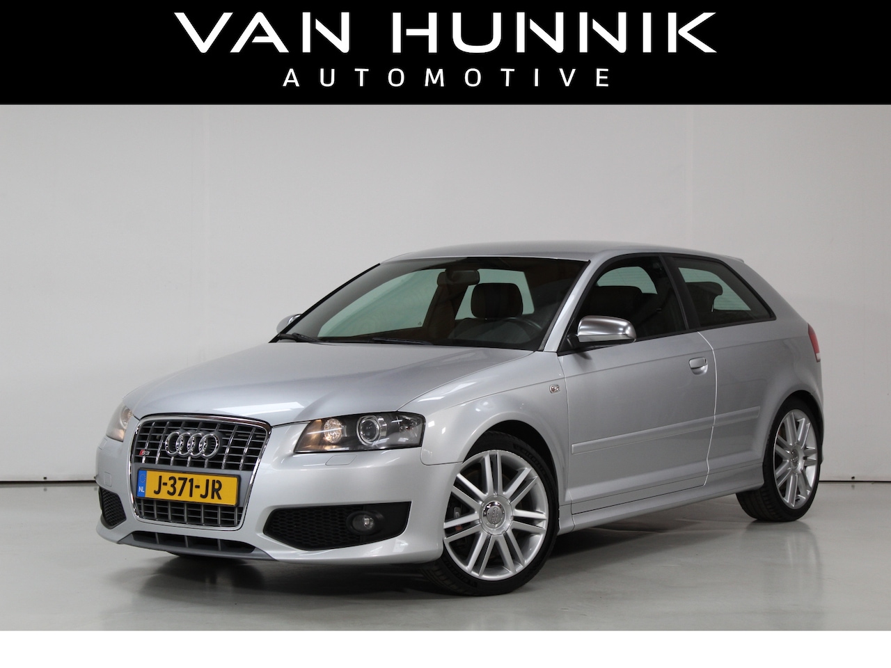 Audi A3 Sportback - 2.0 TFSI S3 quattro | Cruise | Clima - AutoWereld.nl