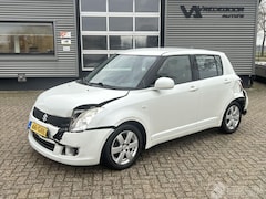 Suzuki Swift - 1.3 Shogun
