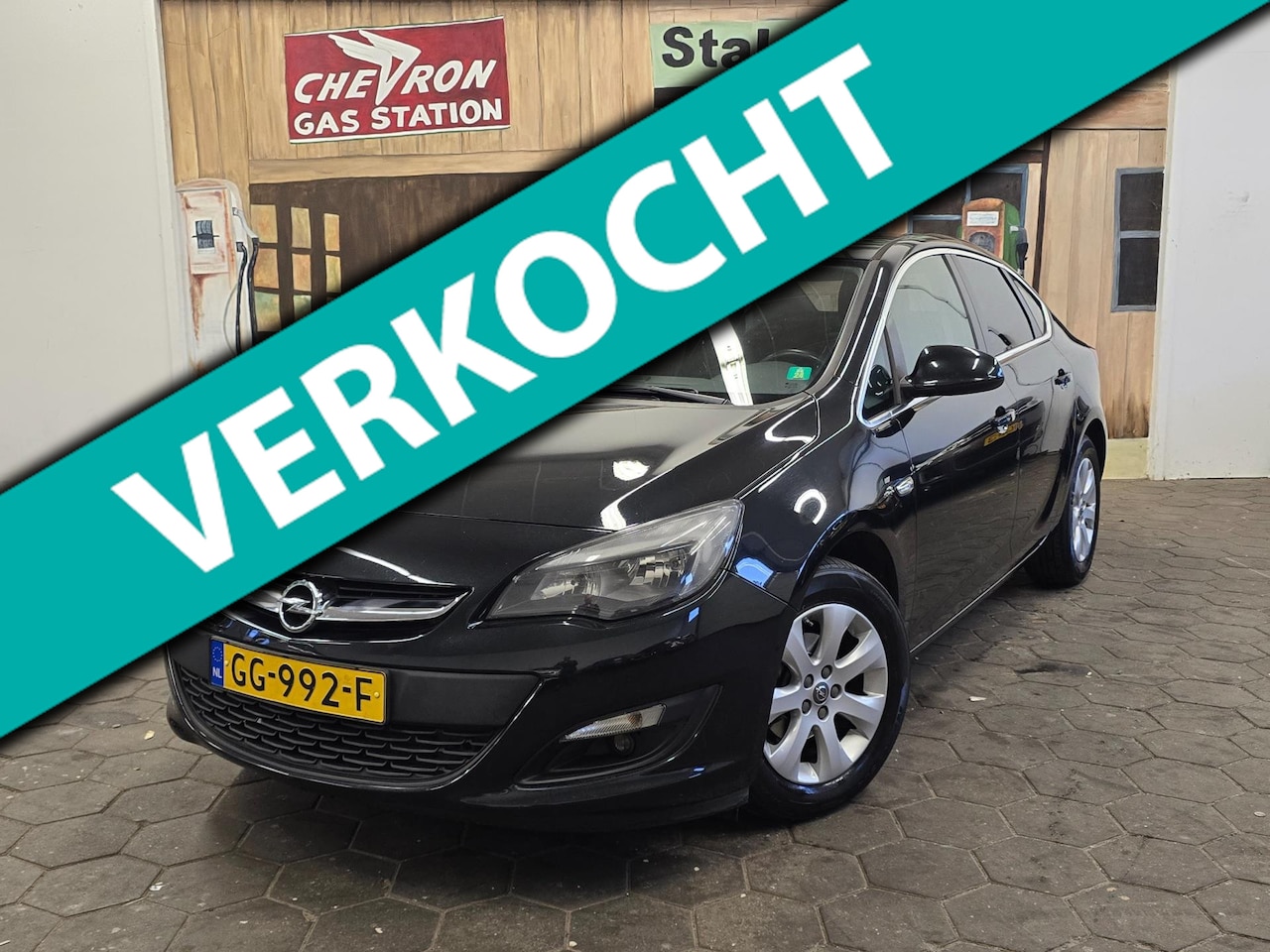 Opel Astra - 1.4 Turbo Blitz/AIRCO/CRUISE/N.A.P/ - AutoWereld.nl