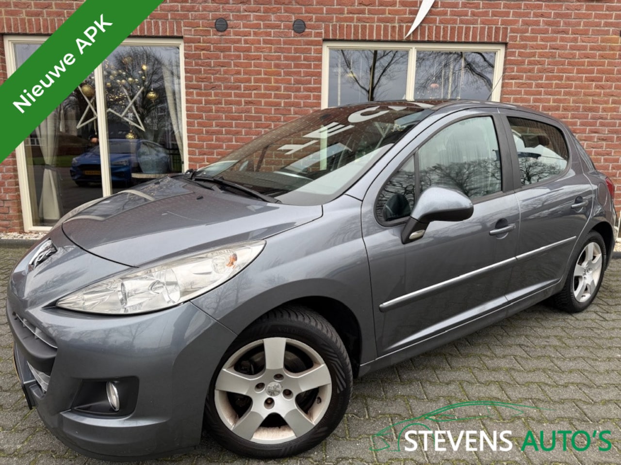Peugeot 207 - 1.6 VTi B. Lease Ex NIEUWE APK / RIJDT GOED / AFN.TREKHAAK / PAN - AutoWereld.nl