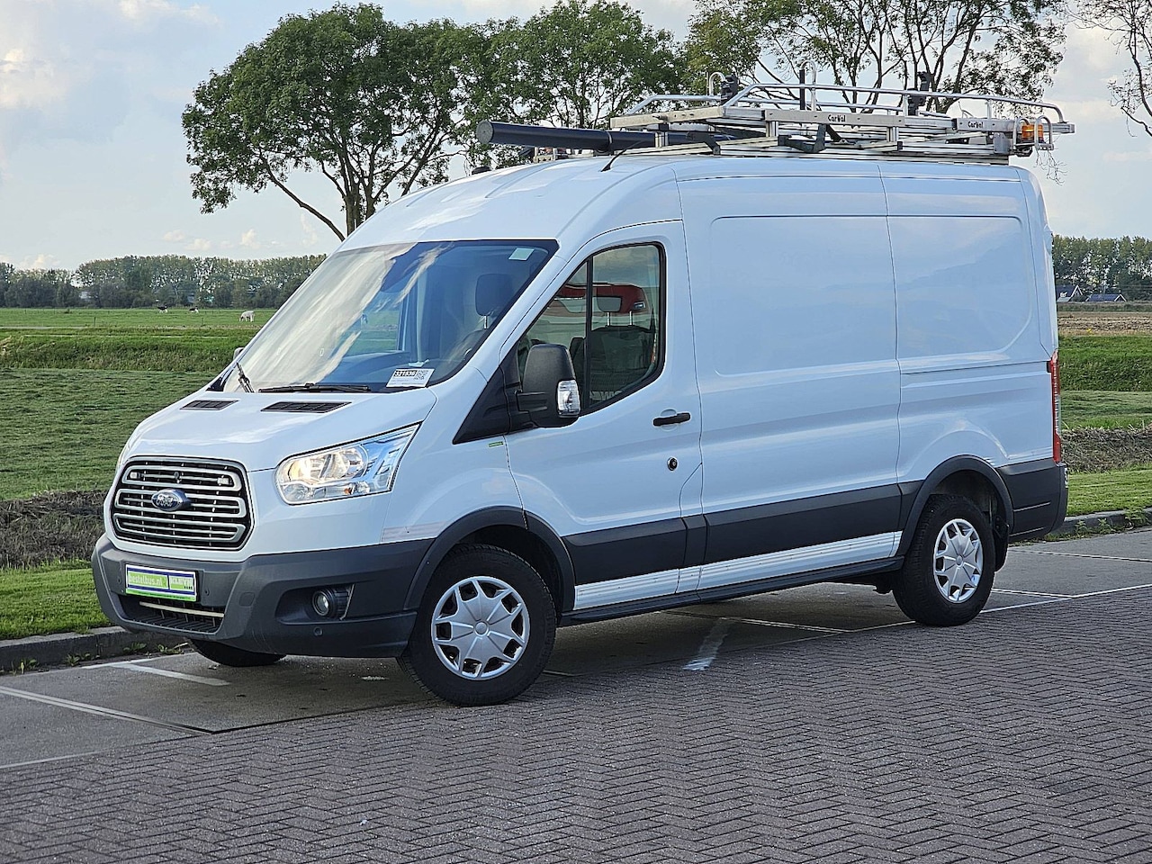 Ford Transit - 350 2.0 TDCI L2H2 Trend Imperiaal Werkplaats-Inrichting Navi Airco Camera 130Pk Euro6 Oh-H - AutoWereld.nl