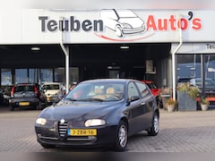 Alfa Romeo 147 - 1.6 T.Spark Veloce Distinctive Climate control, Navigatie, Cruise control, Lederen interie
