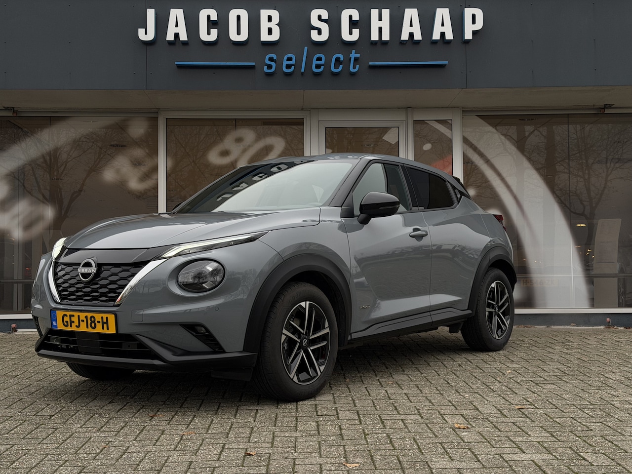 Nissan Juke - 1.6 Hybrid N-Connecta Automaat / Keyless / Carplay / Camera / Navi / 17" LM / - AutoWereld.nl