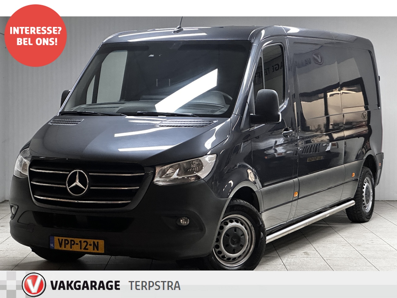 Mercedes-Benz Sprinter - 211 1.9 CDI L2H2 FWD /AUTOMAAT! /Trekhaak! /Camera /3-Zitplaatsen /Zij-schuifdeur rechts / - AutoWereld.nl