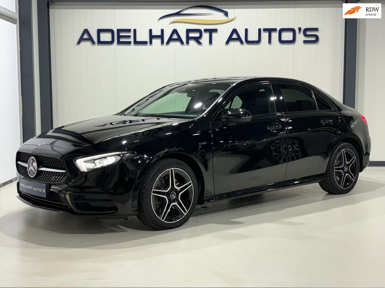 Mercedes-Benz A-klasse - 250 e Business Solution AMG Limited Automaat / Navigatie full map / Camera / Cruise contro - AutoWereld.nl