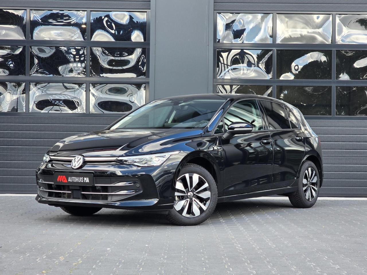 Volkswagen Golf - 8.5 1.5 eTSI 150pk Goal Edition Trekhaak | Stoelverw. | Navi | Cruise | Carplay - AutoWereld.nl