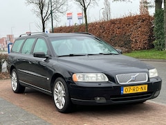 Volvo V70 - 2.4 Momentum 7 persoons