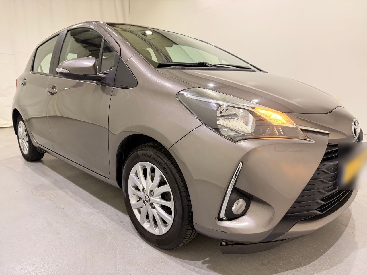 Toyota Yaris - HB 1.0 VVT-i Aspiration - AutoWereld.nl