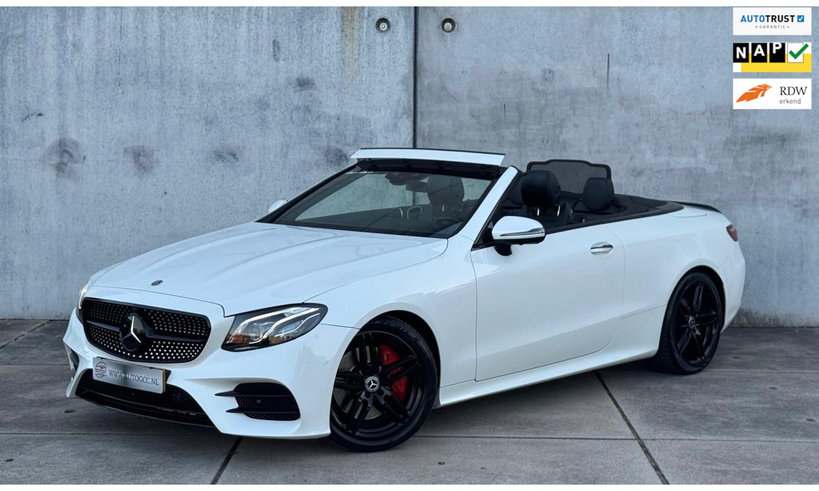 Mercedes-Benz E-klasse Cabrio - 300 AMG HEADUP BURMESTER NAP VIRTUAL AIRSCARF - AutoWereld.nl