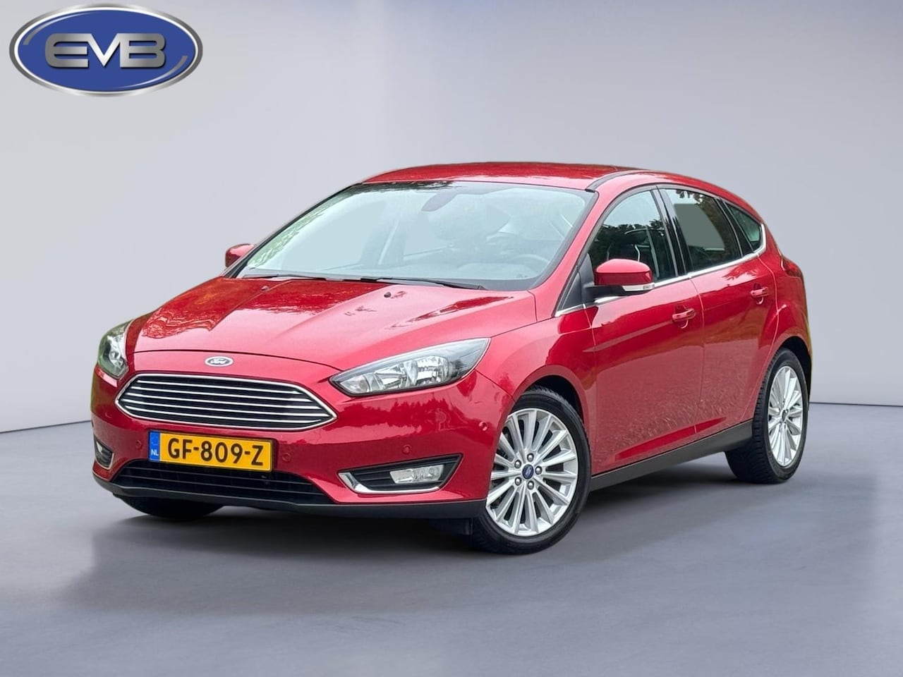 Ford Focus - 1.5 Titanium Edition 1.5 Titanium Edition 150 pk, achteruitrijcamera, stoelverwarming, dealer onderhoud,vele op - AutoWereld.nl