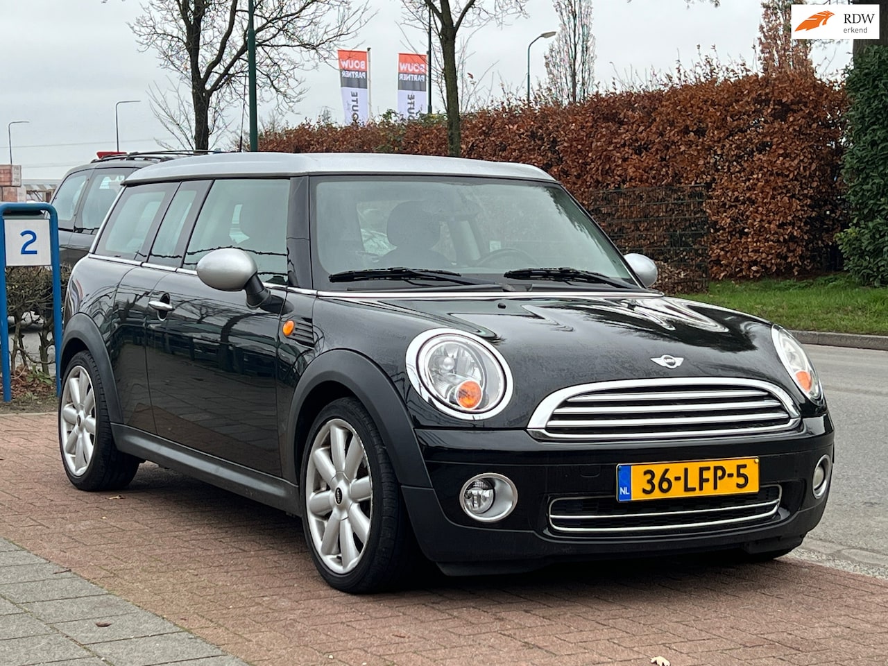 MINI Clubman - 1.6 Cooper Pepper Mini 1.6 Cooper Pepper - AutoWereld.nl