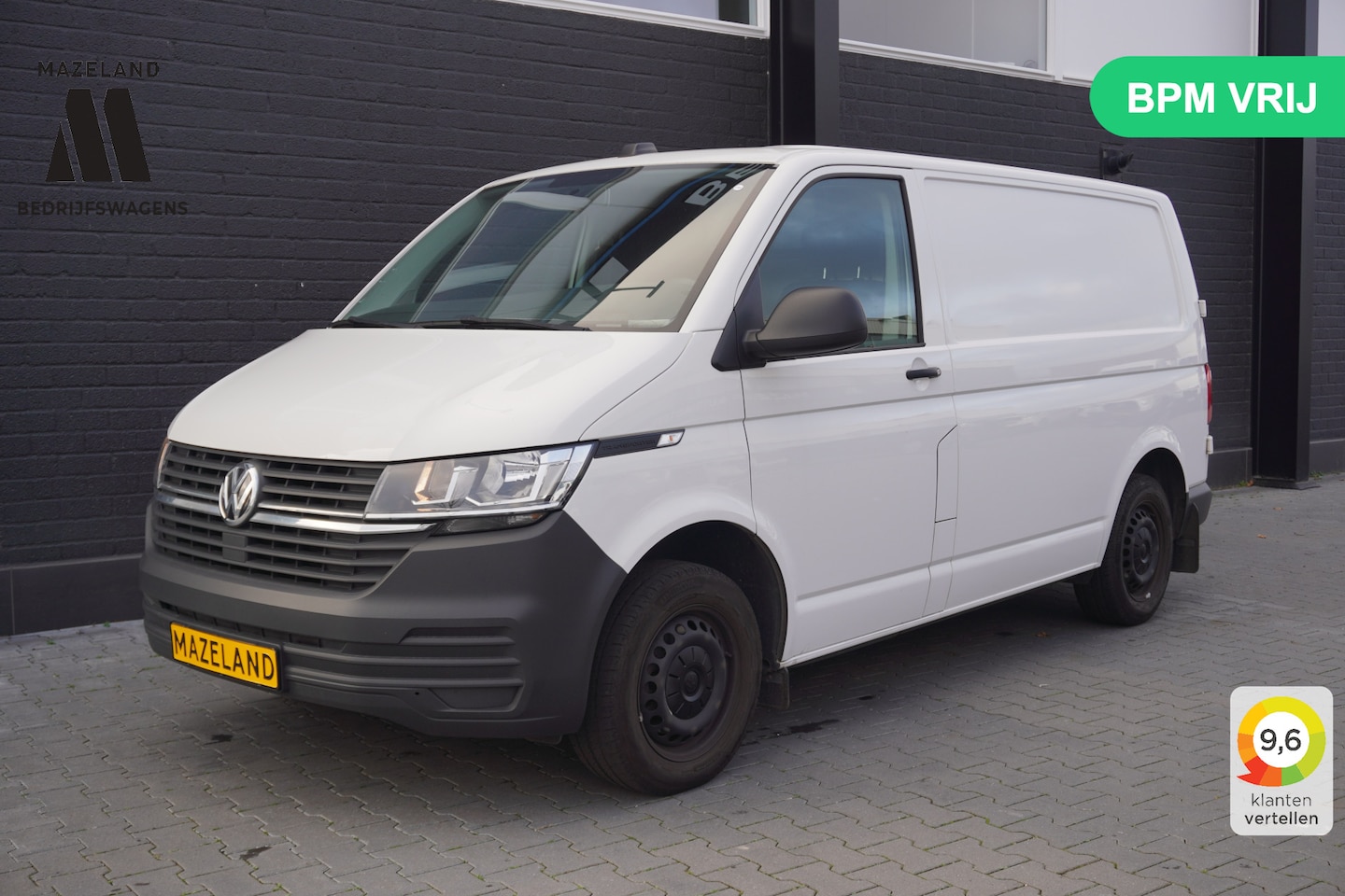 Volkswagen Transporter - 2.0 TDI - EURO 6 - Airco - PDC - Camera - €14.900,- Excl. - AutoWereld.nl