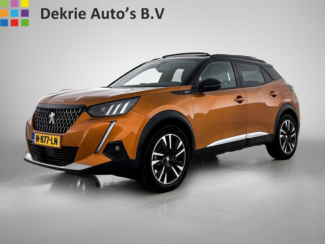 Peugeot 2008 - 1.2 131PK Automaat / GT Pack / Panoramadak / Trekhaak / HiFi-systeem FOCAL /1/2 Leder / N - AutoWereld.nl