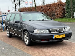 Volvo V70 - 2.5 Sports-Line