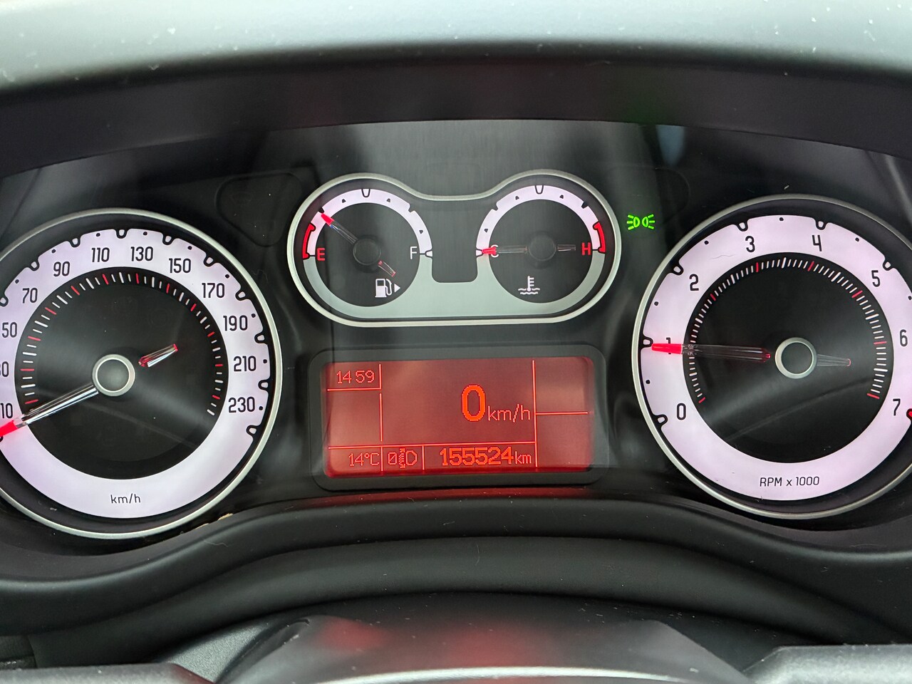 Fiat 500 L Living - 1.4 T-Jet Lounge 120pk Nieuwe Distributie/Banden!