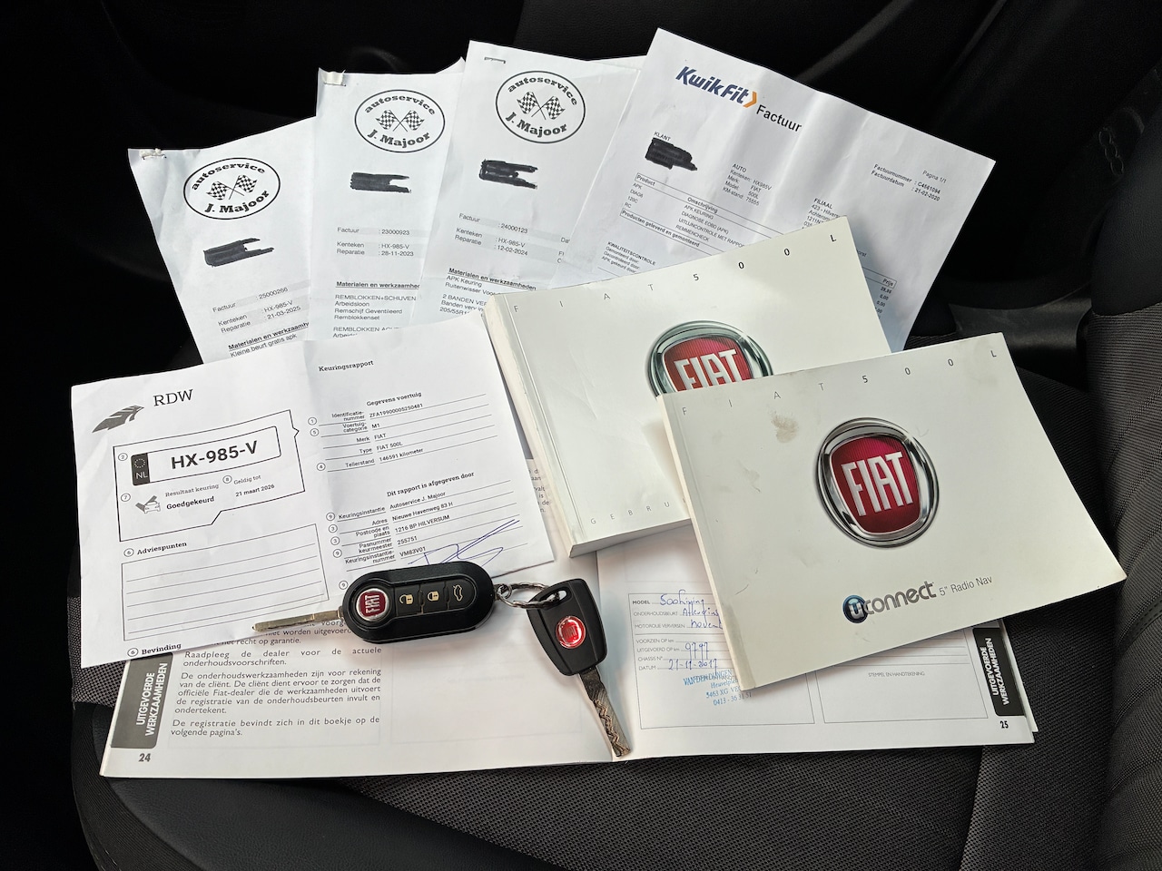 Fiat 500 L Living - 1.4 T-Jet Lounge 120pk Nieuwe Distributie/Banden!