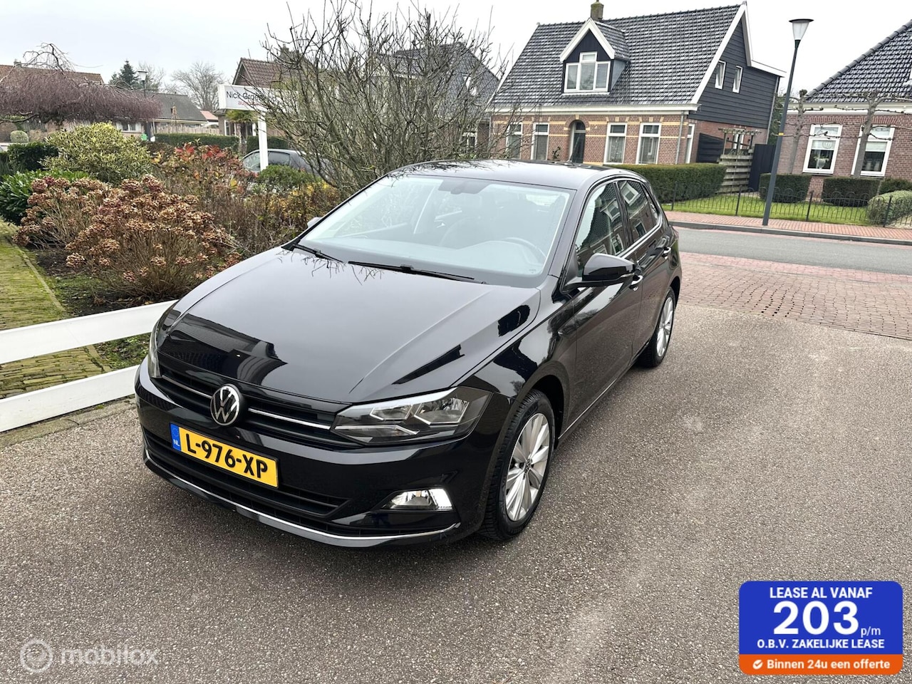 Volkswagen Polo - 1.0 TSI 95PK HIGHLINE CLIMATE CONTROLE CARPLAY ADAPTIVE CRUISE CONTROLE SFEER VERLICHTING! - AutoWereld.nl
