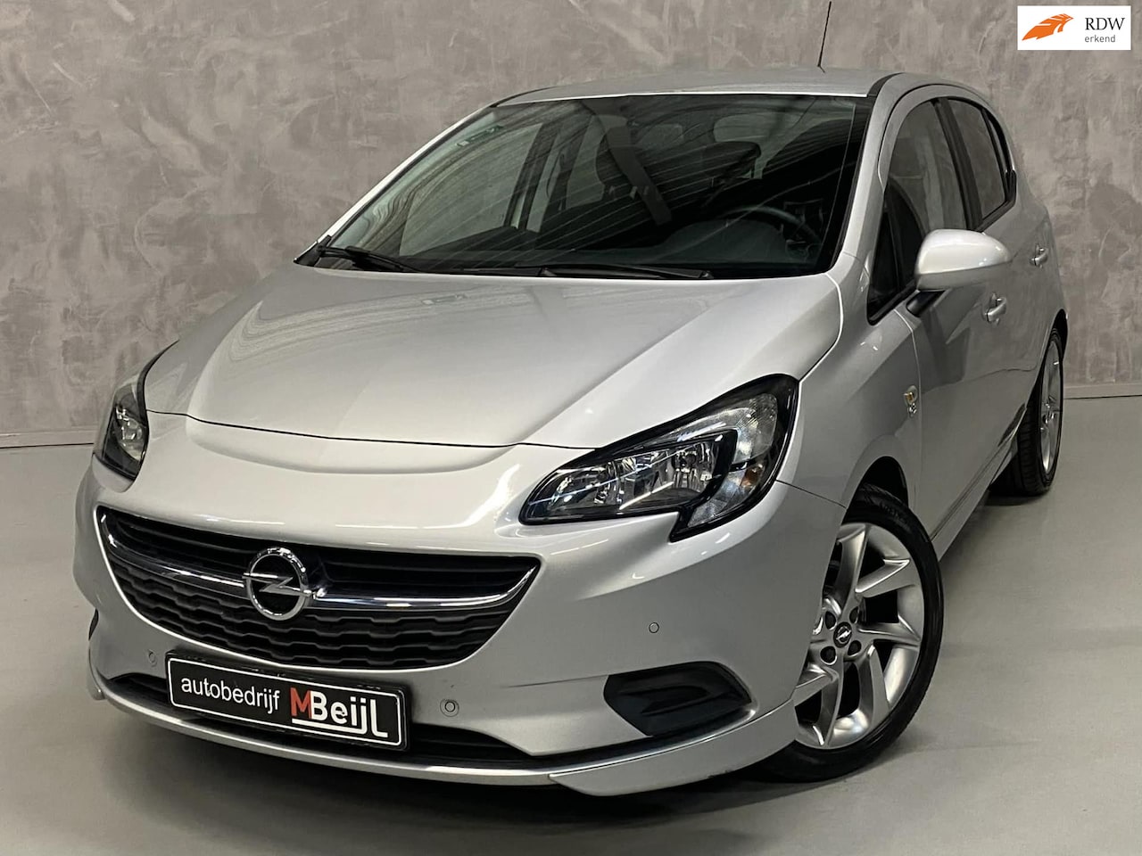 Opel Corsa - 1.4 /OPC - Line /Carplay /Stoel Stuur verwarming - AutoWereld.nl
