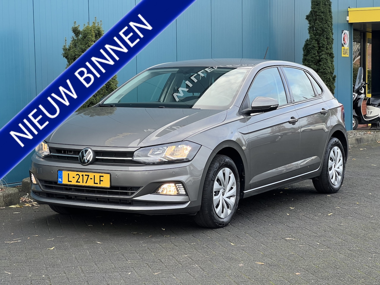 Volkswagen Polo - 1.0 TSI Comfortline CARPLAY | ADAPT.CRUISE | BLEUTOOTH | PDC | AC - AutoWereld.nl