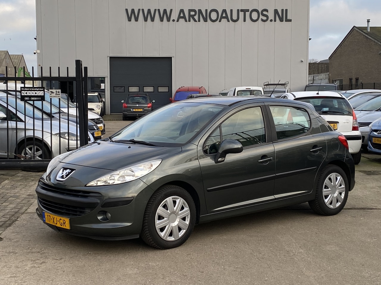 Peugeot 207 - 1.6 VTi AUTOMAAT XT 120 PK, AIRCO, ELEK-RAMEN, RADIO-CD-MP3, ISOFIX, TREKHAAK, 2E EIGENAAR - AutoWereld.nl